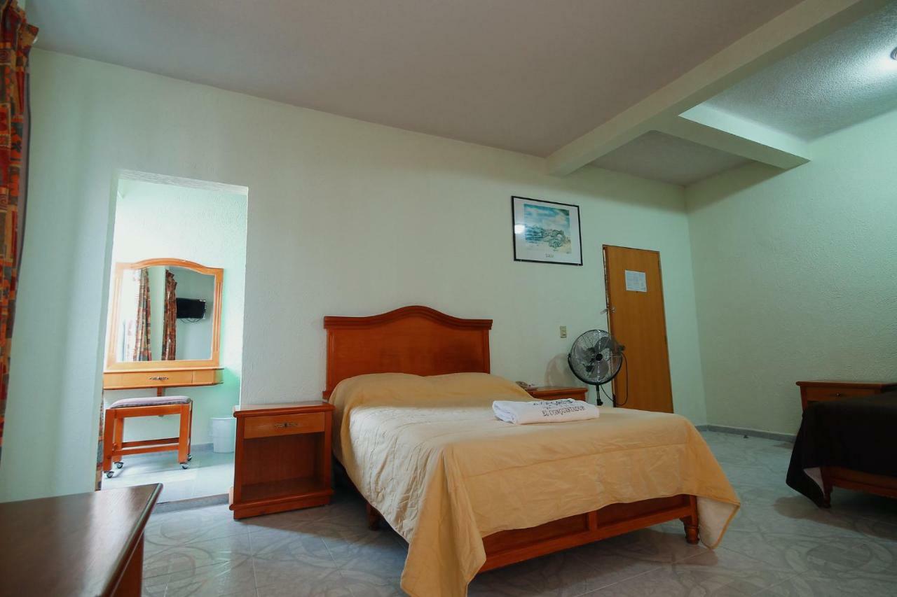 Hotel El Conquistador Monarca. Zitacuaro ภายนอก รูปภาพ